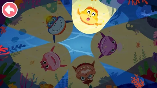 奇妙鲨鱼帮帮队(海底救援游戏) 奇妙鲨鱼帮帮队(海底救援游戏)