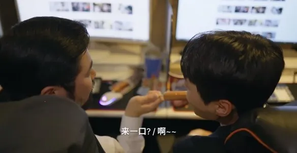 ������Ů���Ѿ�Ȼ(������������)